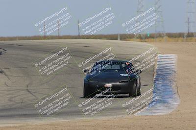 media/Oct-29-2022-CalClub SCCA (Sat) [[e05833b2e9]]/Race Group 3/Qualifying (Outside Grapevine)/